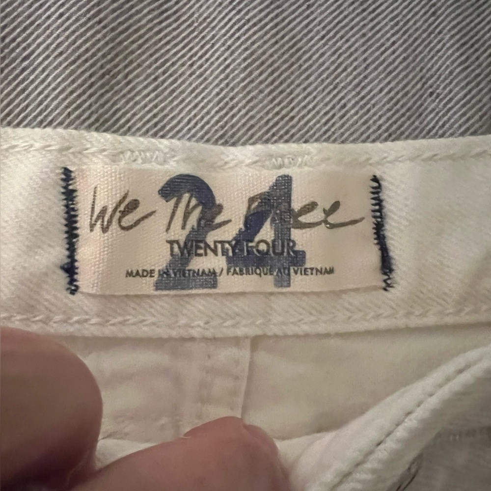 We The Free People Twentyfour White Makai Cutoff Denim Shorts NWR 24 #2507 - Picture 8 of 15